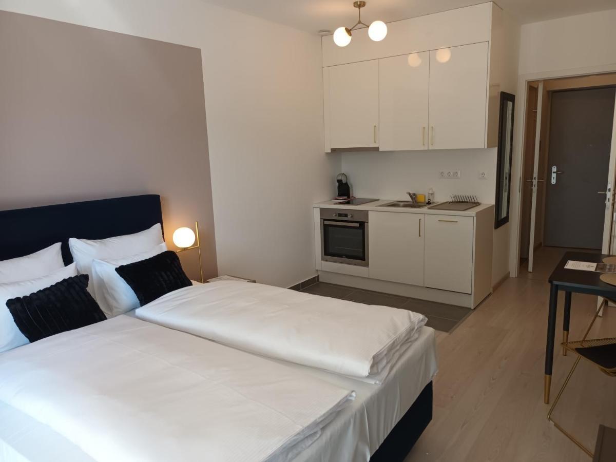 Vagabond Grand'Or Aparthotel Budapest Ngoại thất bức ảnh